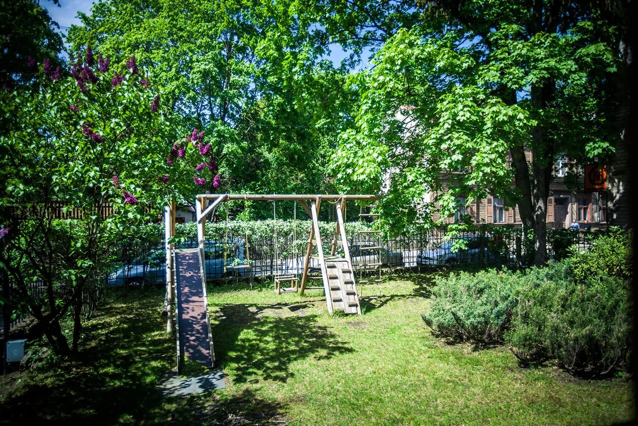 Дома для отпуска Wooden House near City center Рига